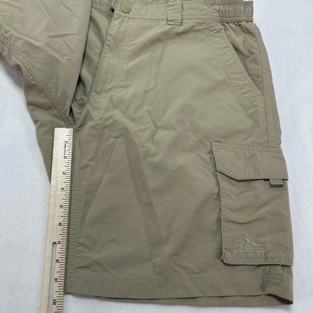 L.L. Bean Cargo Shorts Mens XL Beige‎ Nylon Elastic Waist Quick Dry Outdoor Prep